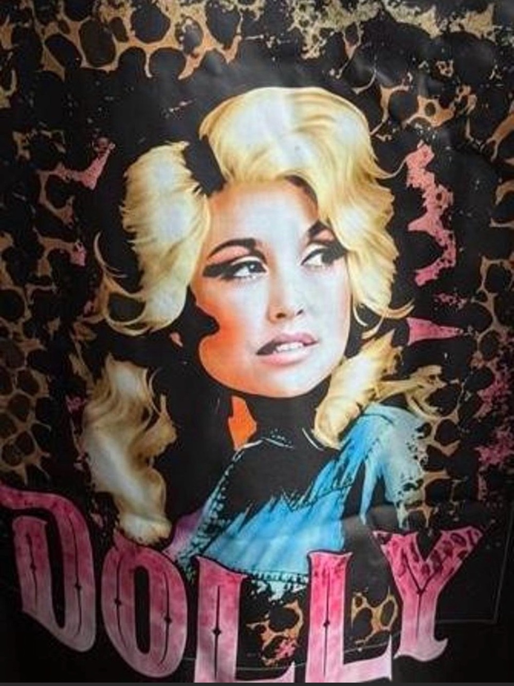 Size Medium Adult Black Short-Sleeve Graphic Tee and Pink 'DOLLY' Print